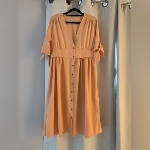 Dress size Medium. Super cute!